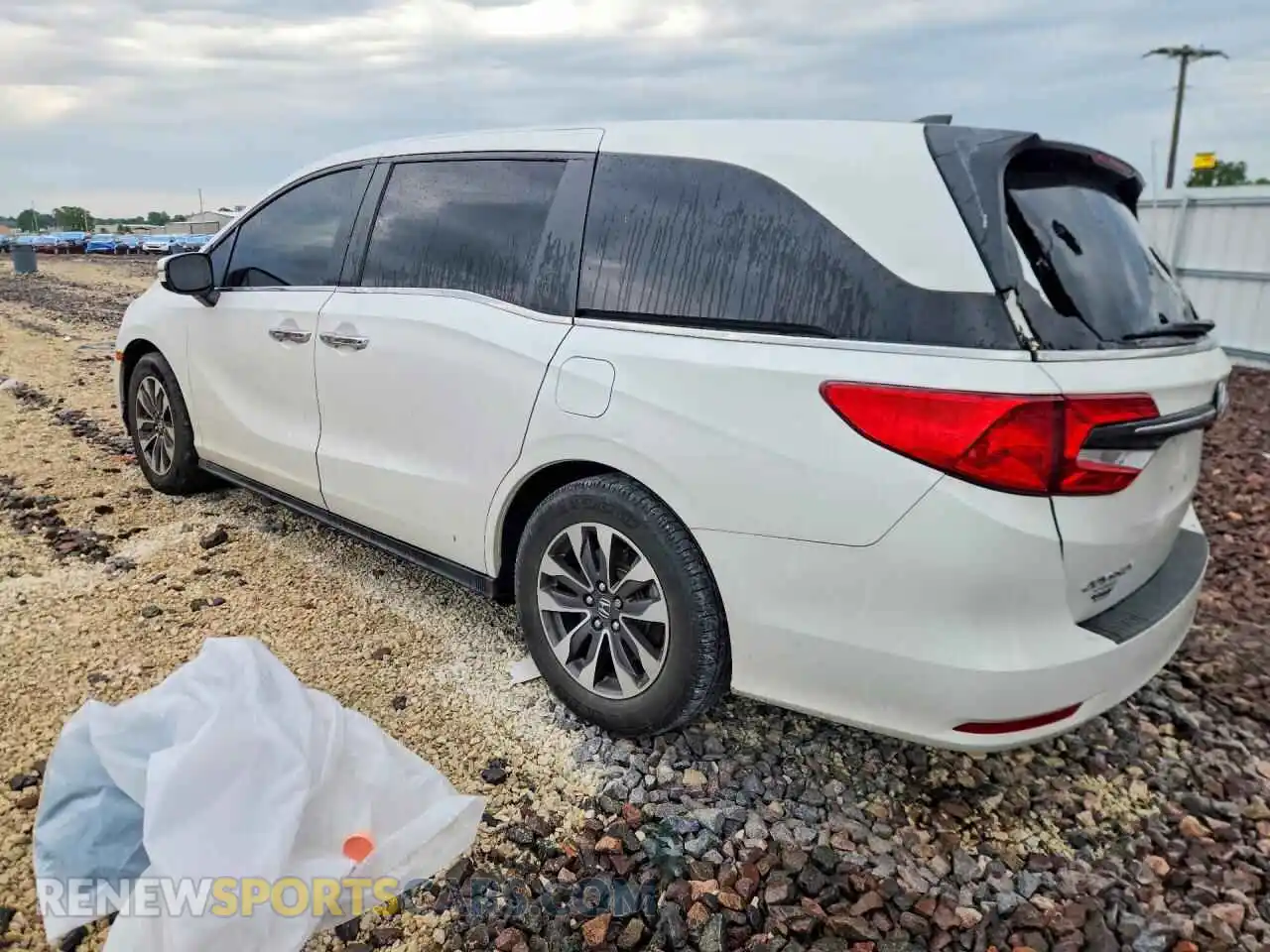 2 fotografías del automóvil dañado 5FNRL6H7XMB029127 HONDA ODYSSEY 2021
