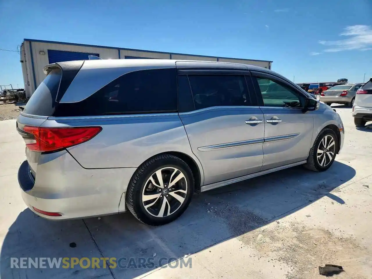 3 Photograph of a damaged car 5FNRL6H80MB035303 HONDA ODYSSEY 2021