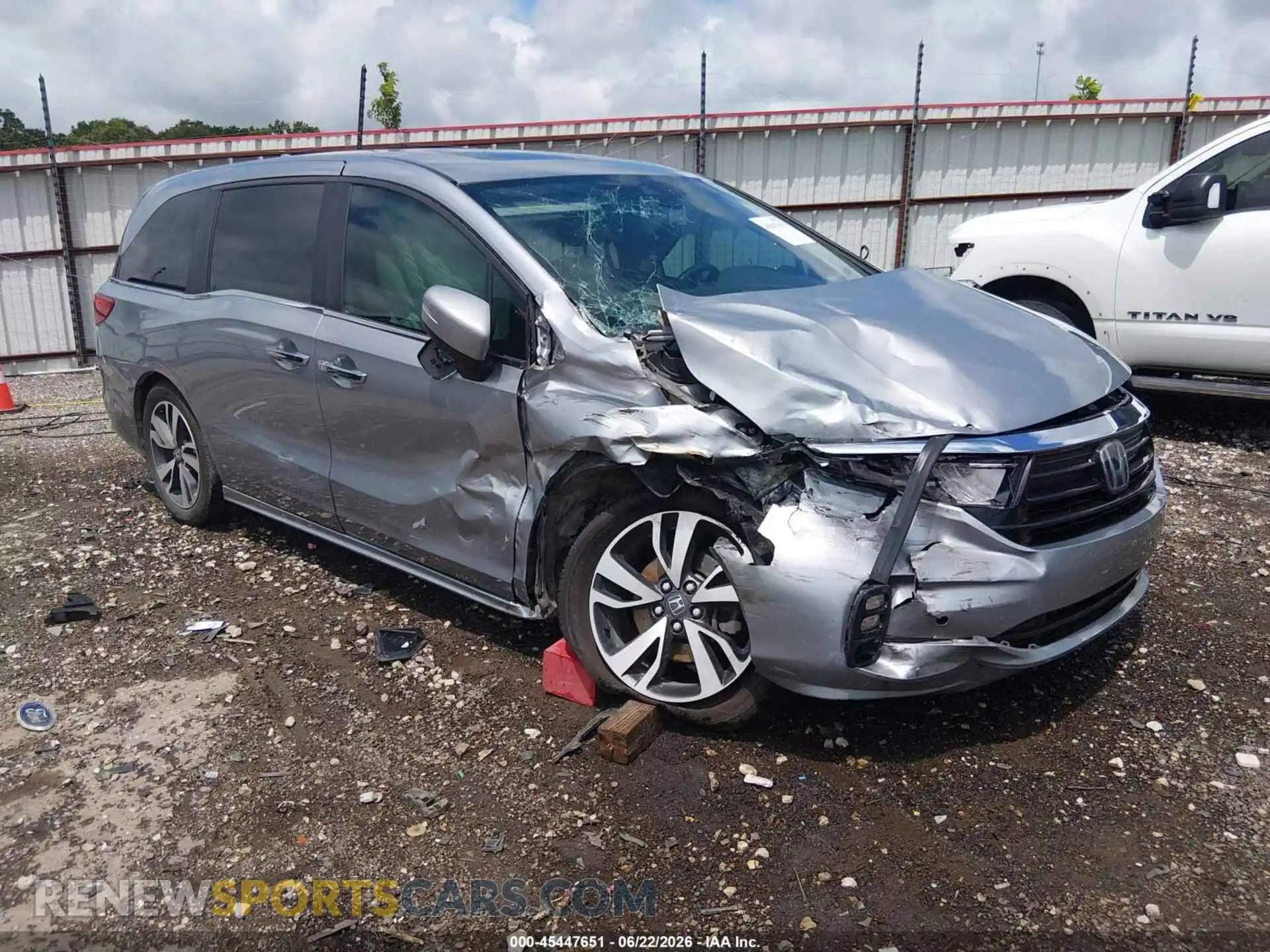 1 Photograph of a damaged car 5FNRL6H83MB010914 HONDA ODYSSEY 2021