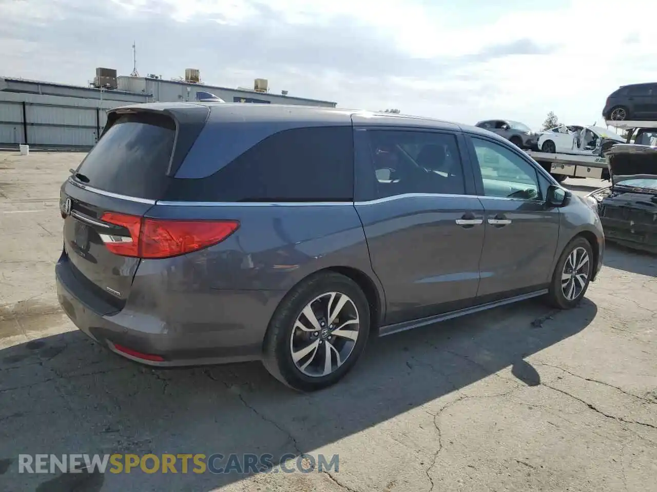 3 Photograph of a damaged car 5FNRL6H83MB021492 HONDA ODYSSEY 2021