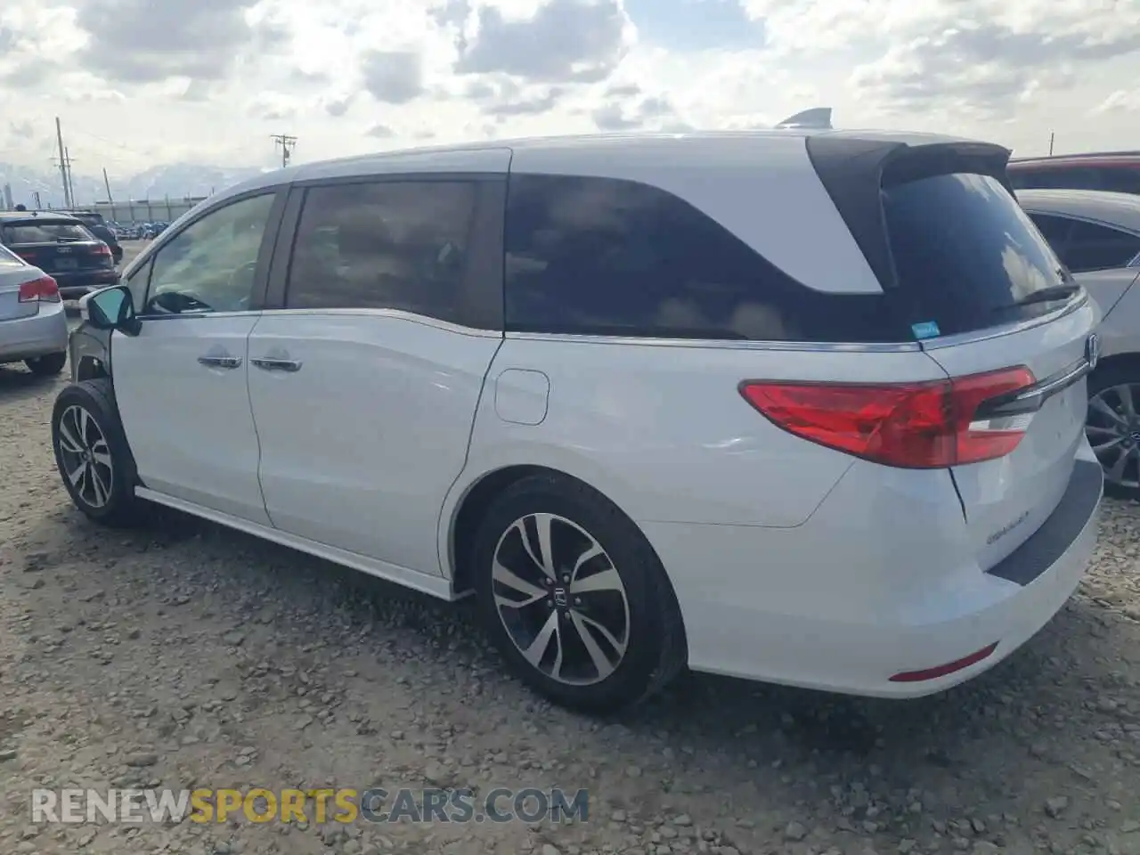 2 Photograph of a damaged car 5FNRL6H87MB016571 HONDA ODYSSEY 2021