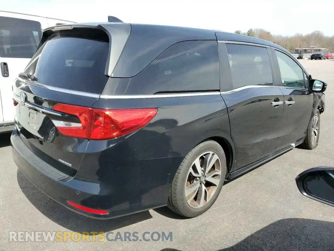 3 Photograph of a damaged car 5FNRL6H89MB008147 HONDA ODYSSEY 2021