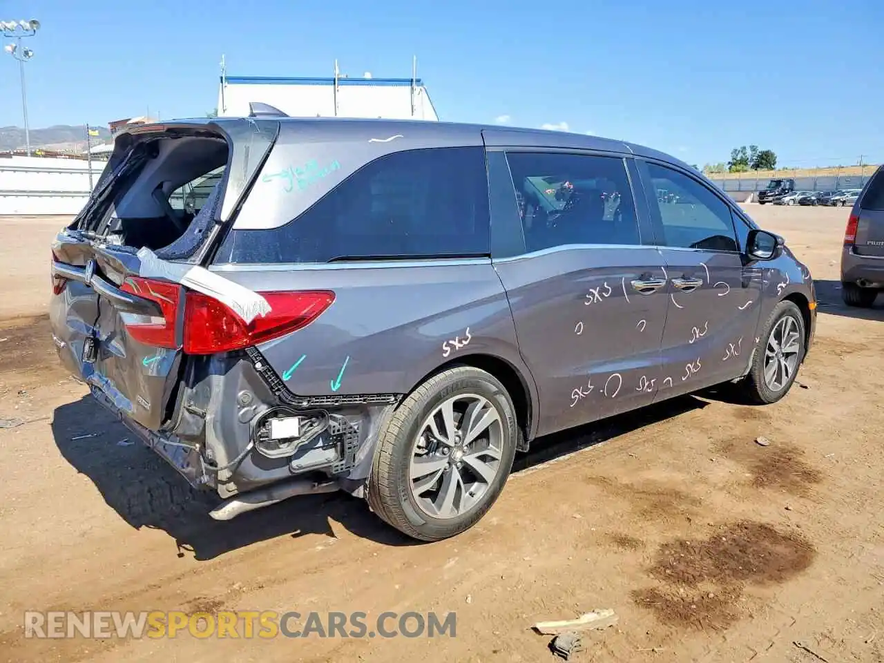 3 Photograph of a damaged car 5FNRL6H8XMB033963 HONDA ODYSSEY 2021