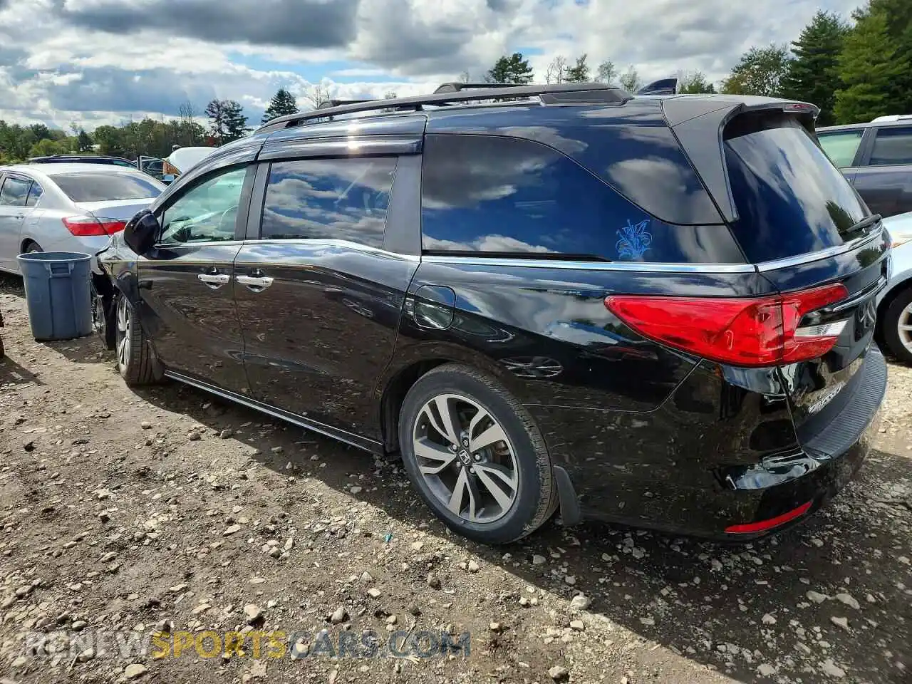2 Photograph of a damaged car 5FNRL6H8XMB040136 HONDA ODYSSEY 2021