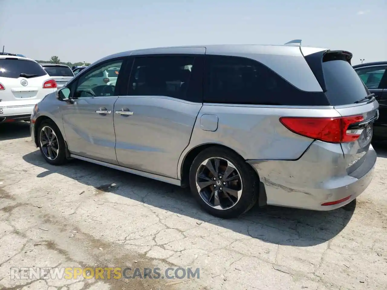 2 Photograph of a damaged car 5FNRL6H97MB003179 HONDA ODYSSEY 2021