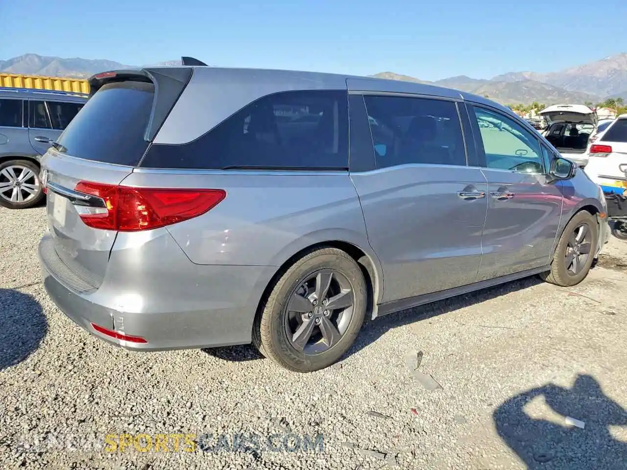 3 Photograph of a damaged car 5FNRL6H52NB017005 HONDA ODYSSEY 2022