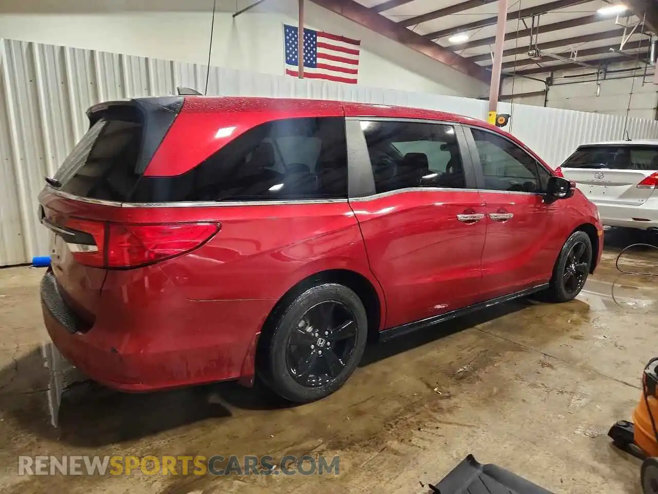 3 Photograph of a damaged car 5FNRL6H58NB005294 HONDA ODYSSEY 2022