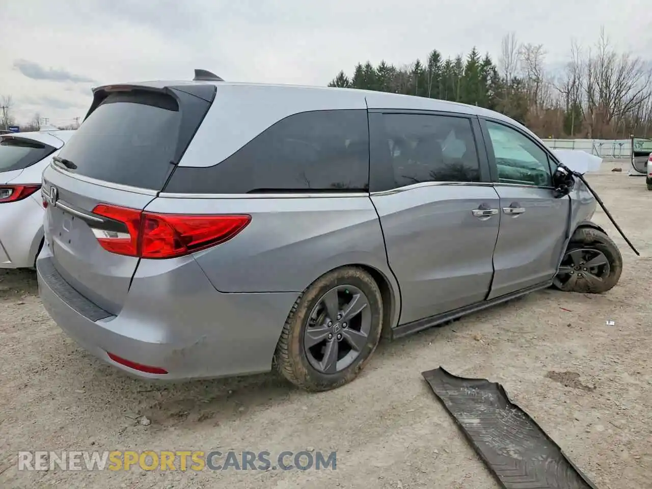 3 Photograph of a damaged car 5FNRL6H58NB030955 HONDA ODYSSEY 2022
