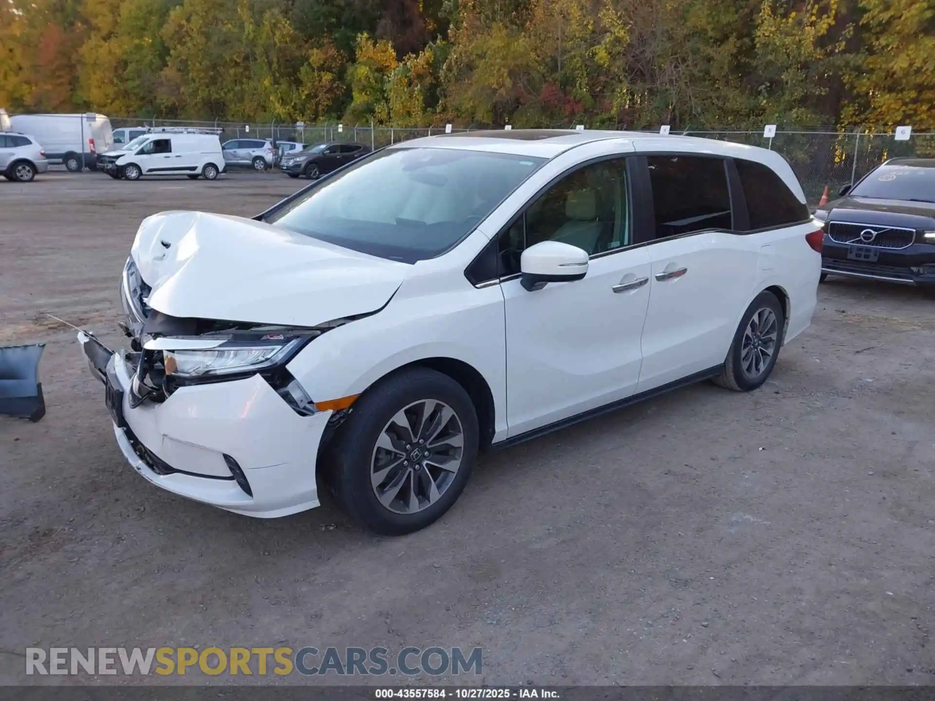2 Photograph of a damaged car 5FNRL6H71NB052748 HONDA ODYSSEY 2022