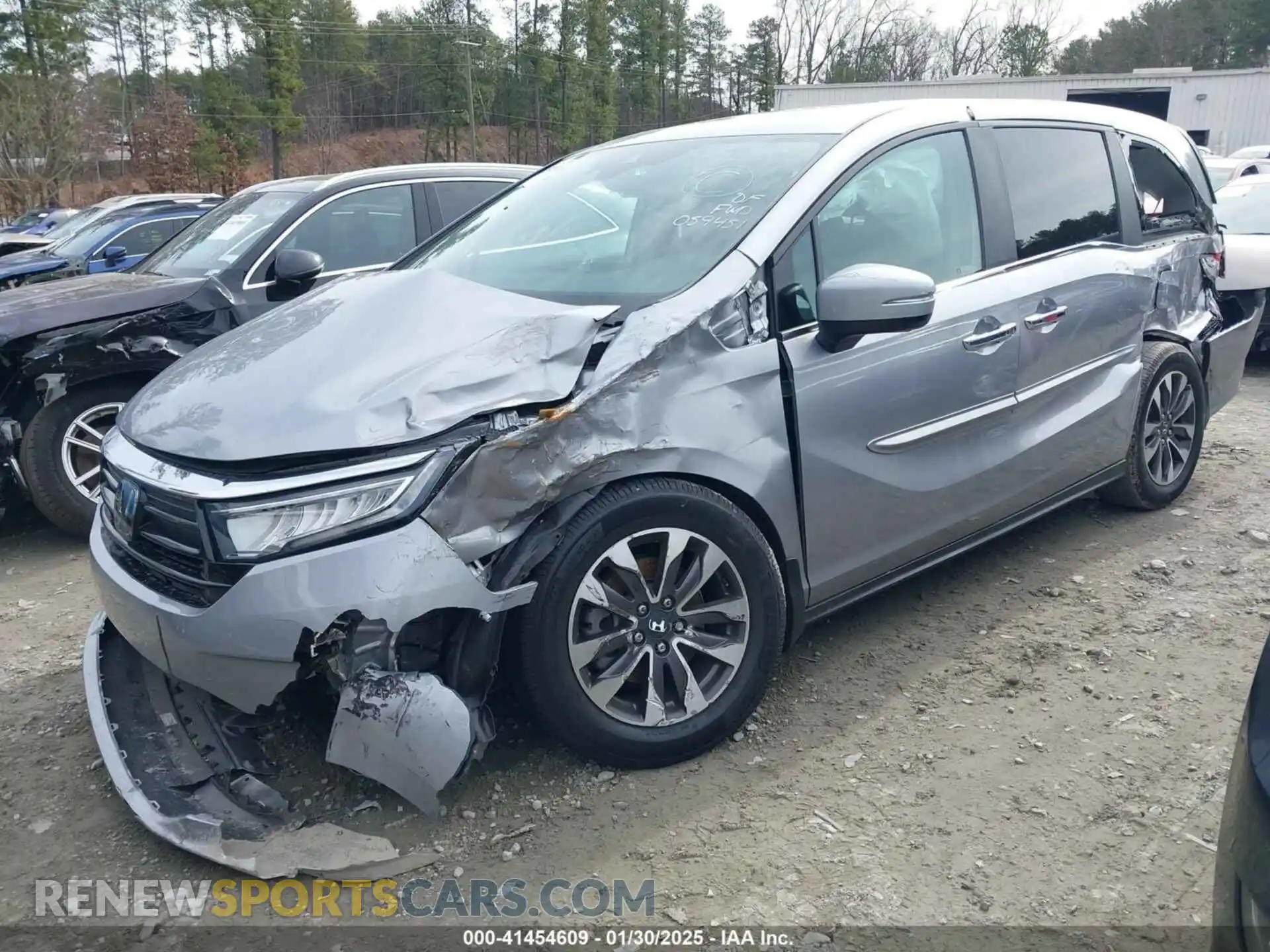 2 Photograph of a damaged car 5FNRL6H72NB059451 HONDA ODYSSEY 2022