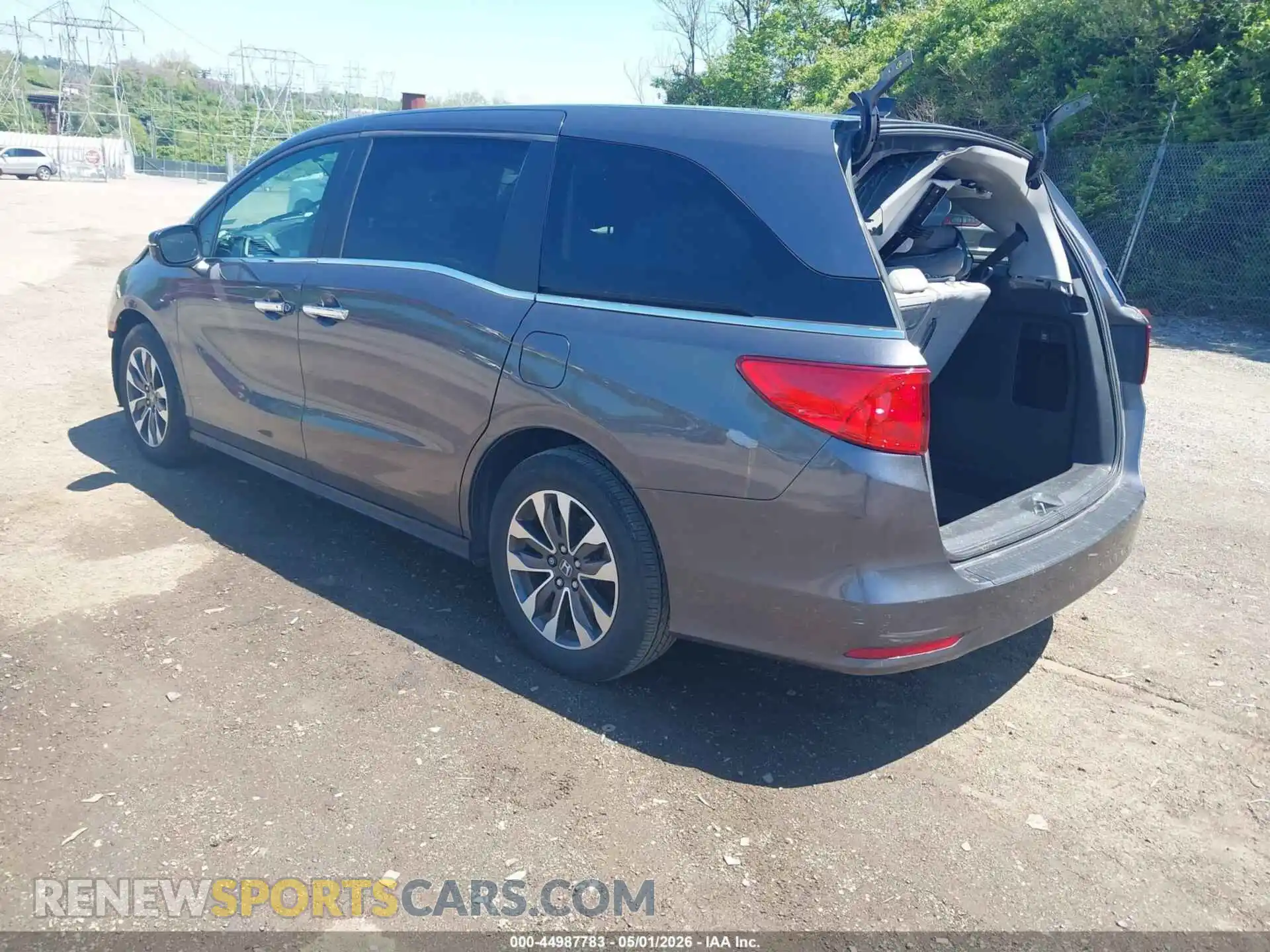 3 Photograph of a damaged car 5FNRL6H72NB059983 HONDA ODYSSEY 2022