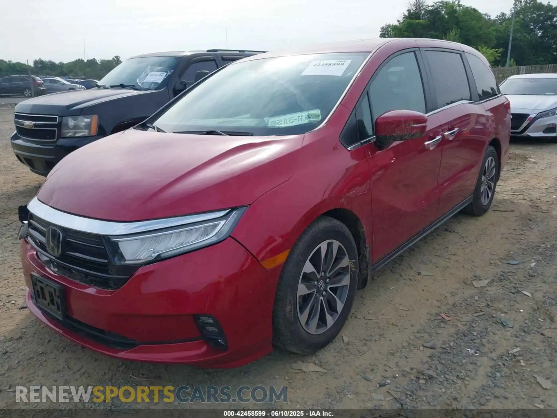 2 Photograph of a damaged car 5FNRL6H73NB019542 HONDA ODYSSEY 2022