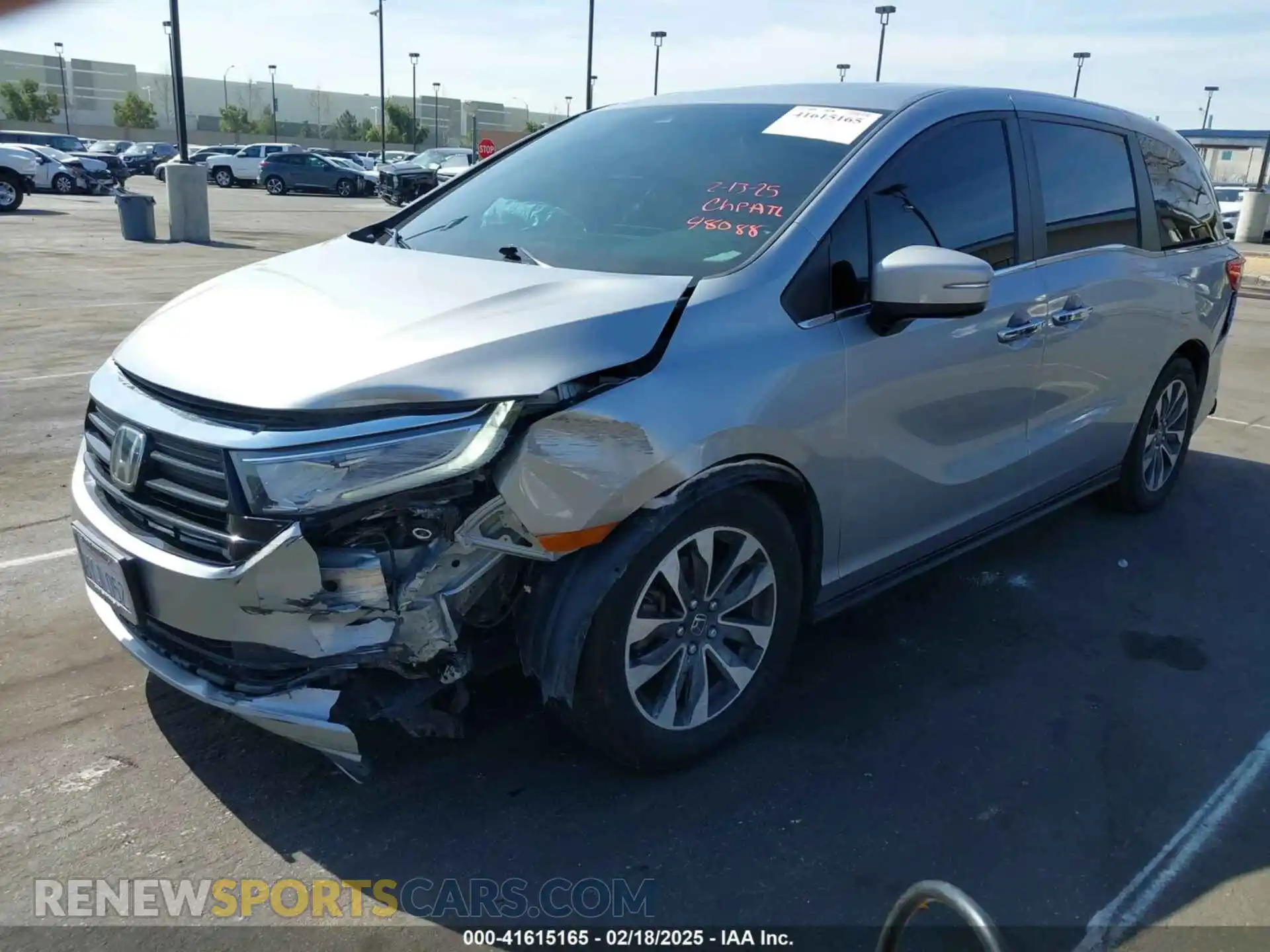 2 fotografías del automóvil dañado 5FNRL6H73NB040956 HONDA ODYSSEY 2022