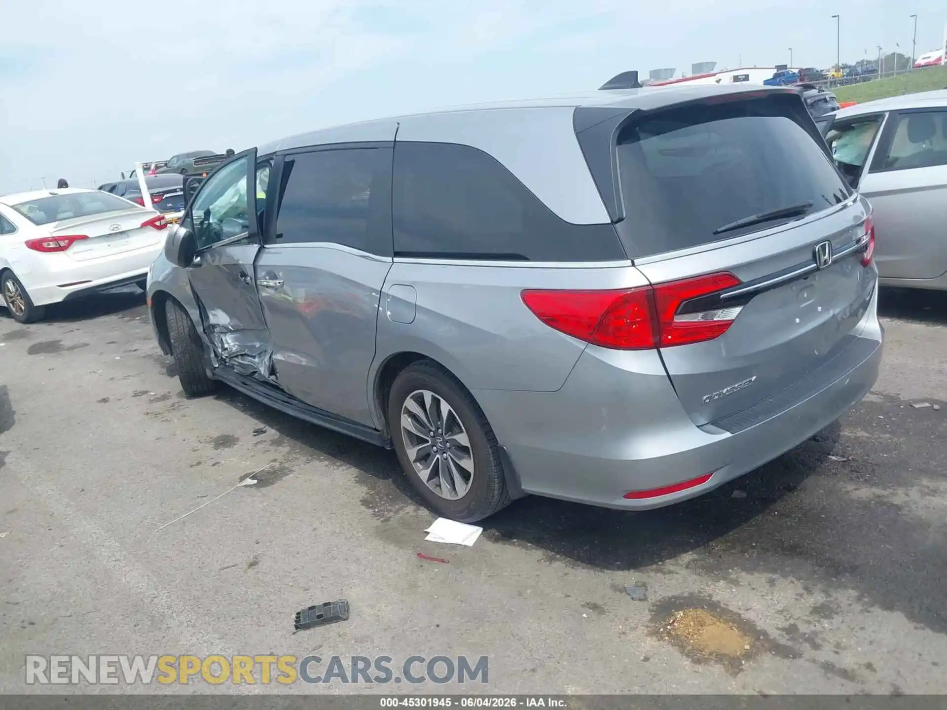 3 Фотография поврежденного автомобиля 5FNRL6H73NB041234 HONDA ODYSSEY 2022