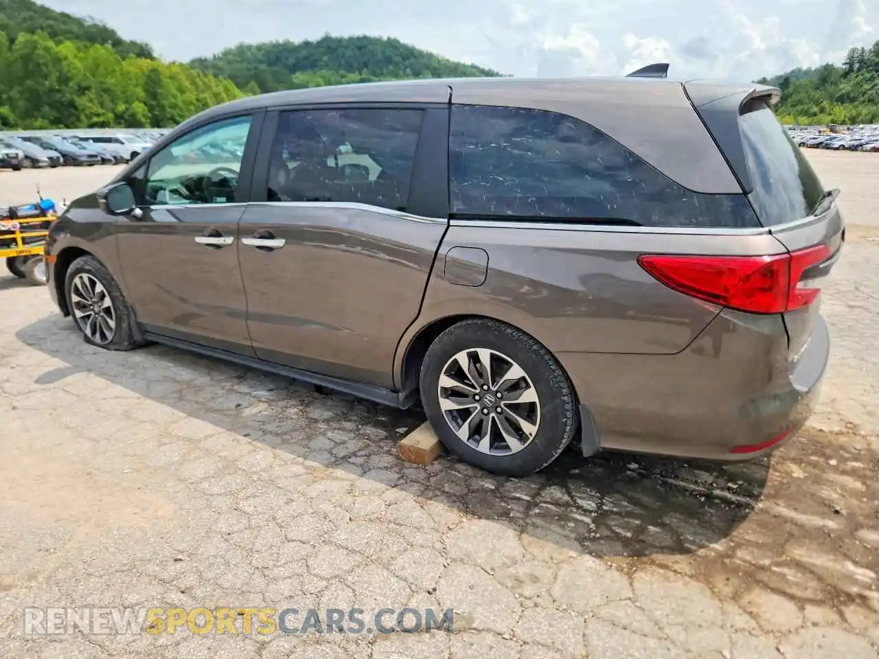2 Фотография поврежденного автомобиля 5FNRL6H74NB020473 HONDA ODYSSEY 2022