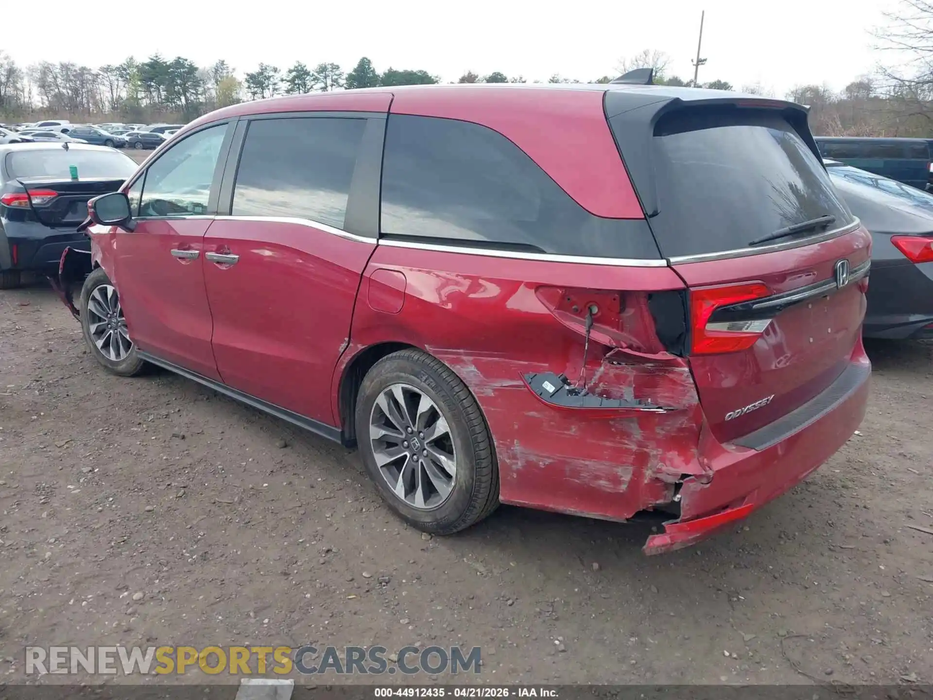 3 Photograph of a damaged car 5FNRL6H75NB063218 HONDA ODYSSEY 2022