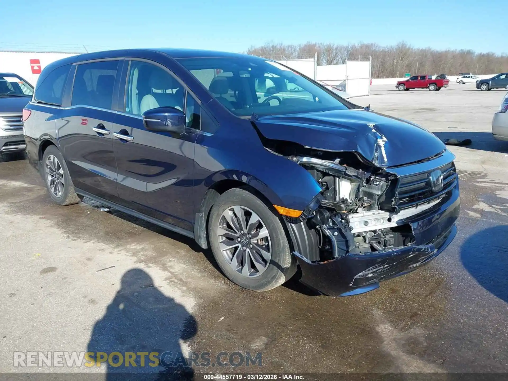 1 Photograph of a damaged car 5FNRL6H76NB011371 HONDA ODYSSEY 2022