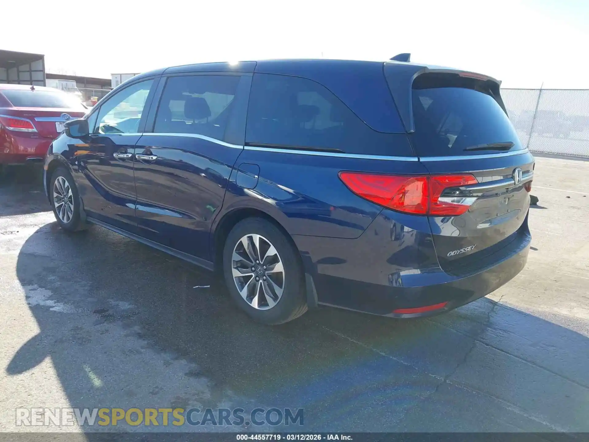 3 Photograph of a damaged car 5FNRL6H76NB011371 HONDA ODYSSEY 2022