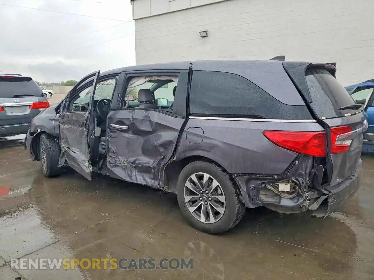 2 Photograph of a damaged car 5FNRL6H78NB027751 HONDA ODYSSEY 2022