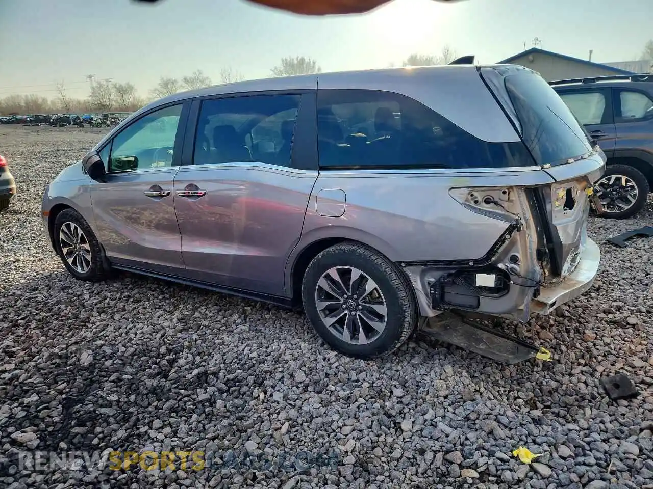 2 Photograph of a damaged car 5FNRL6H79NB050147 HONDA ODYSSEY 2022