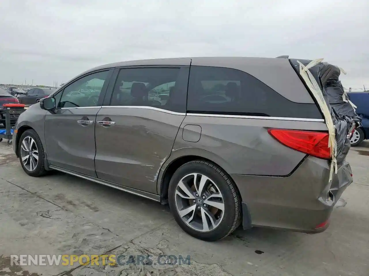2 Photograph of a damaged car 5FNRL6H80NB021824 HONDA ODYSSEY 2022