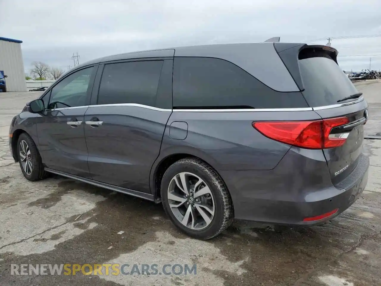 2 Photograph of a damaged car 5FNRL6H82NB029147 HONDA ODYSSEY 2022