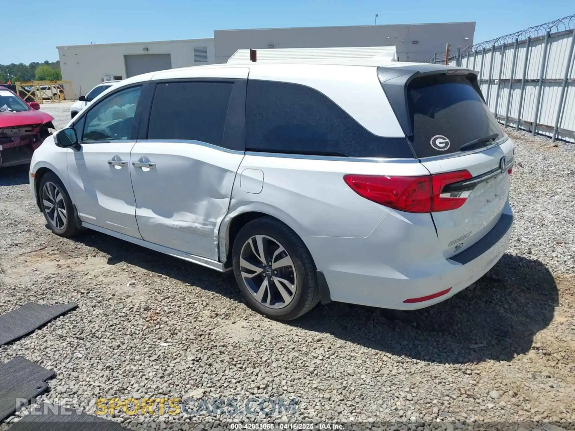 3 fotografías del automóvil dañado 5FNRL6H82NB055330 HONDA ODYSSEY 2022