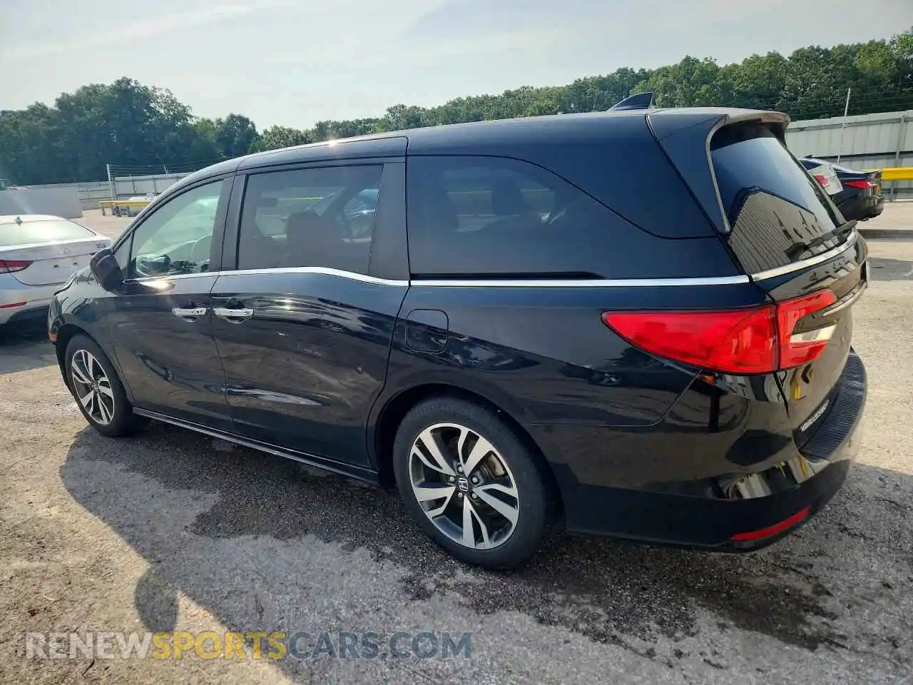 2 Фотография поврежденного автомобиля 5FNRL6H83NB038083 HONDA ODYSSEY 2022