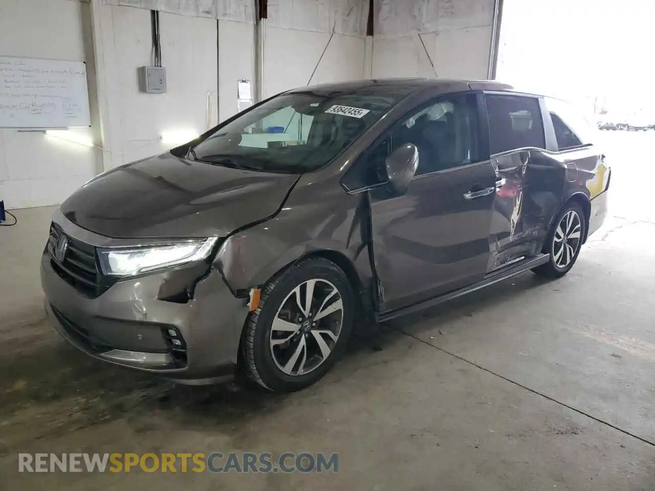 1 Photograph of a damaged car 5FNRL6H83NB043302 HONDA ODYSSEY 2022