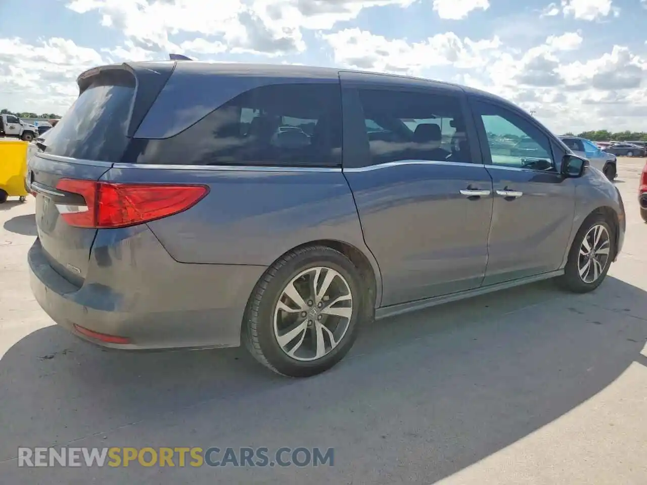 3 Photograph of a damaged car 5FNRL6H83NB049794 HONDA ODYSSEY 2022