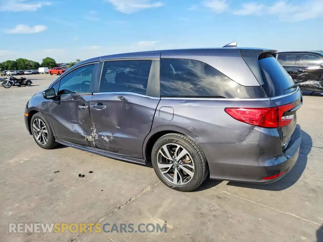 2 fotografías del automóvil dañado 5FNRL6H84NB043826 HONDA ODYSSEY 2022