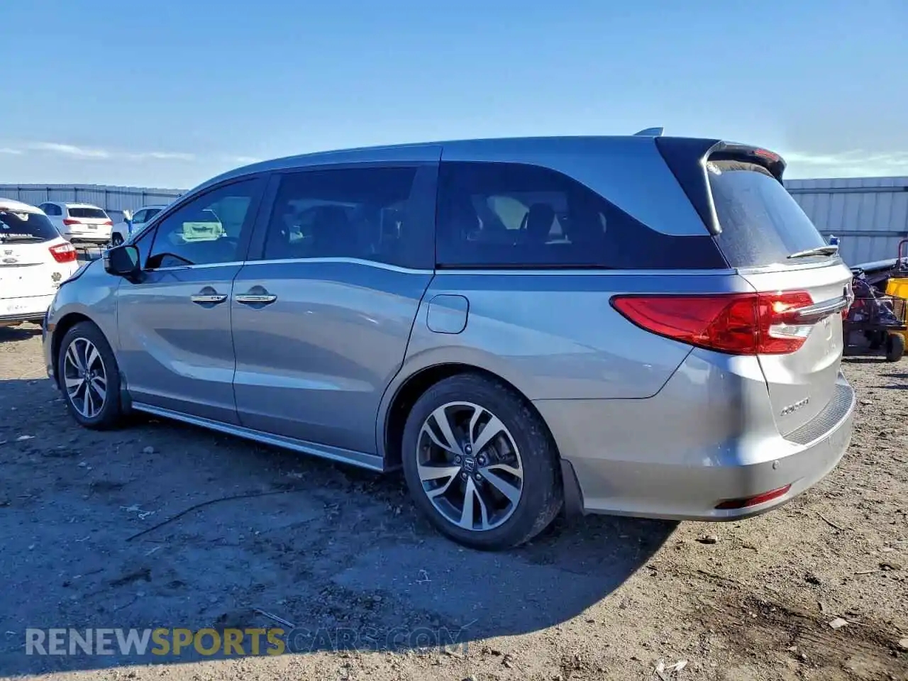 2 Photograph of a damaged car 5FNRL6H84NB054504 HONDA ODYSSEY 2022