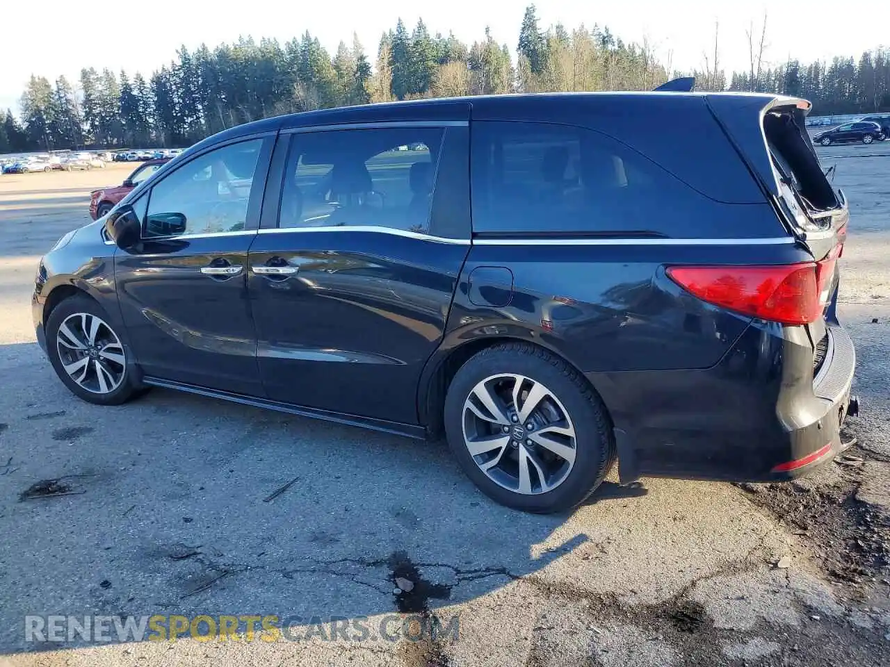 2 Photograph of a damaged car 5FNRL6H85NB012925 HONDA ODYSSEY 2022