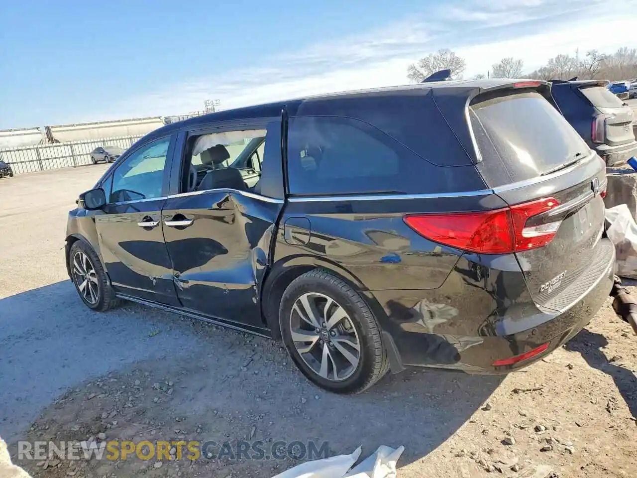 2 fotografías del automóvil dañado 5FNRL6H86NB042922 HONDA ODYSSEY 2022