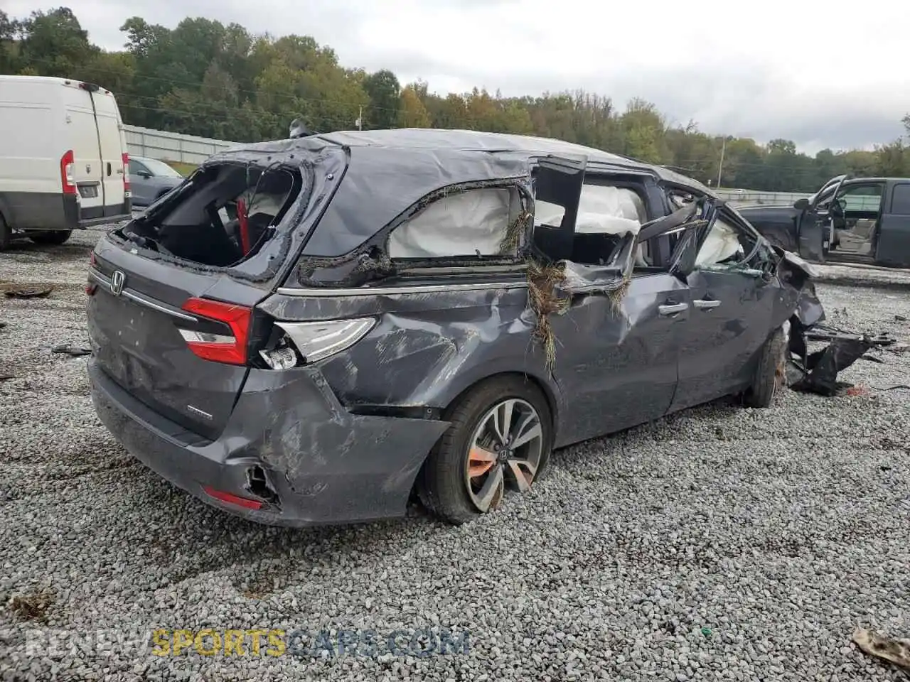 3 Photograph of a damaged car 5FNRL6H86NB043830 HONDA ODYSSEY 2022