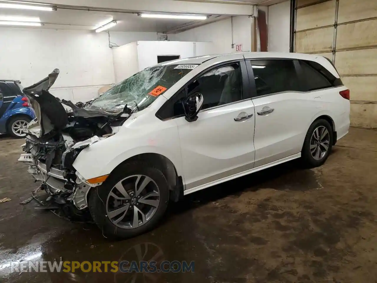 1 Photograph of a damaged car 5FNRL6H86NB047165 HONDA ODYSSEY 2022
