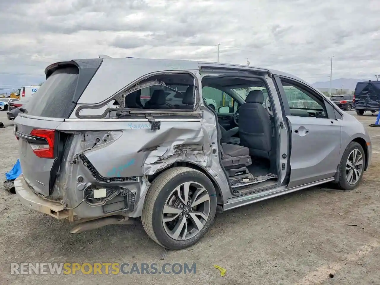 3 Фотография поврежденного автомобиля 5FNRL6H86NB057775 HONDA ODYSSEY 2022
