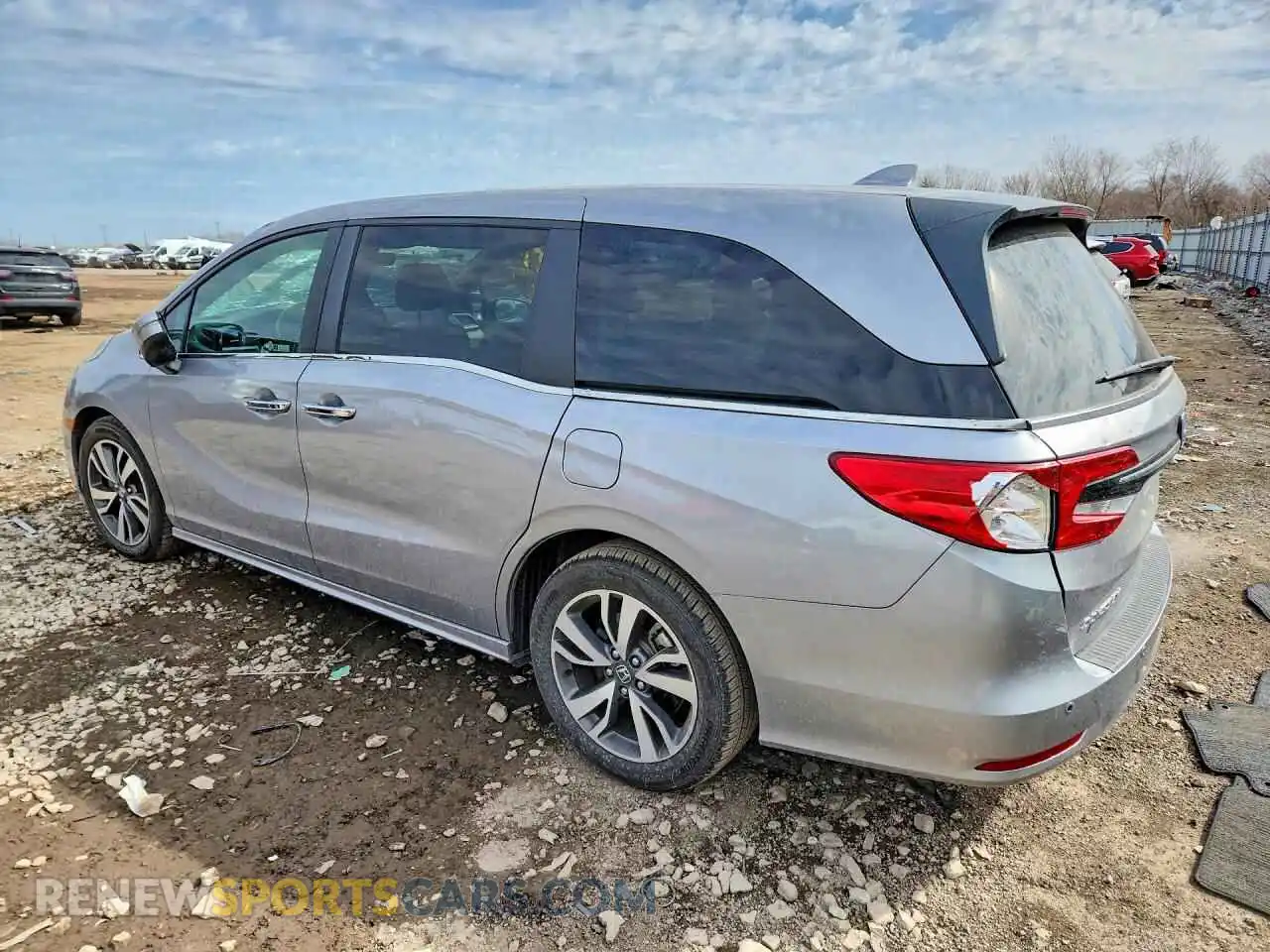 2 Photograph of a damaged car 5FNRL6H87NB053704 HONDA ODYSSEY 2022
