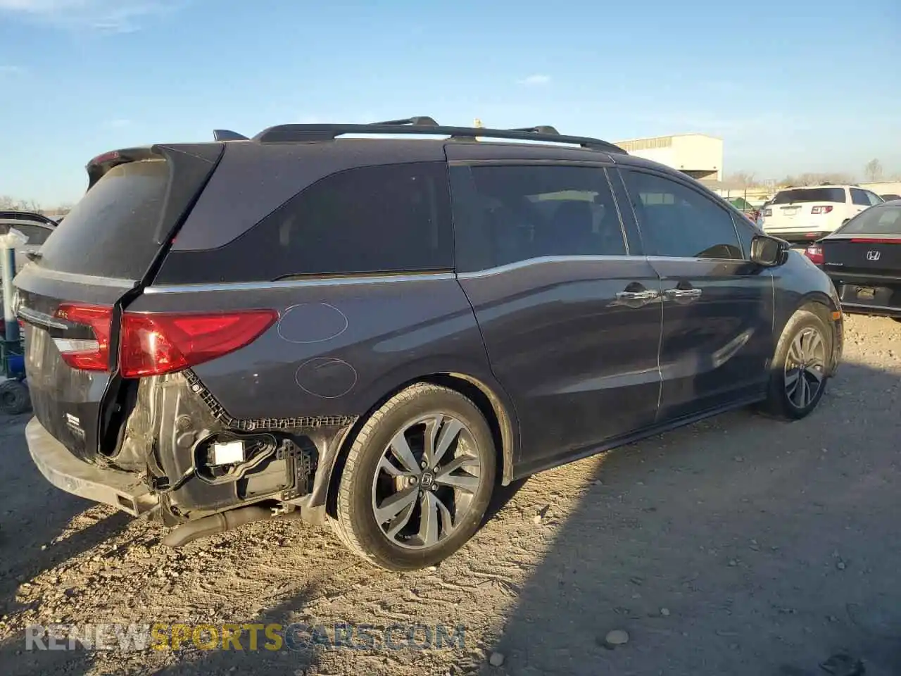 3 Photograph of a damaged car 5FNRL6H88NB002325 HONDA ODYSSEY 2022