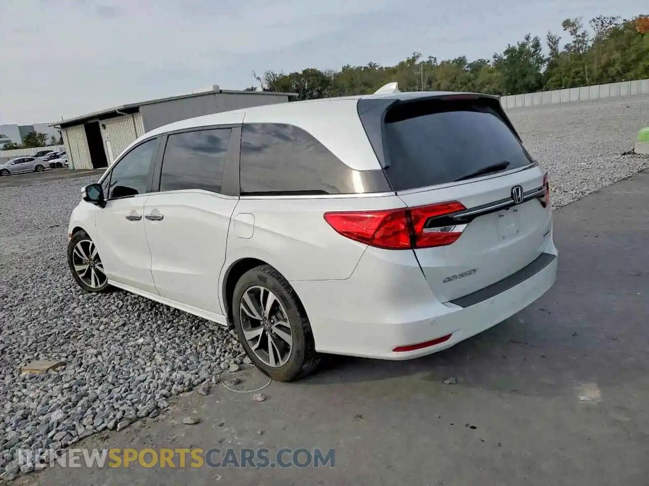 2 fotografías del automóvil dañado 5FNRL6H89NB043403 HONDA ODYSSEY 2022