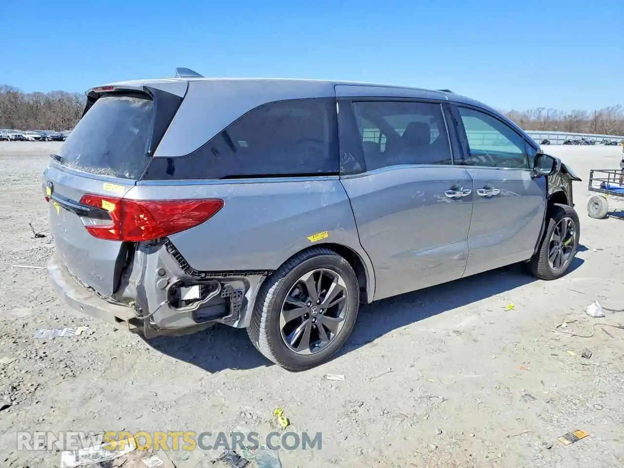 3 Photograph of a damaged car 5FNRL6H90NB003753 HONDA ODYSSEY 2022