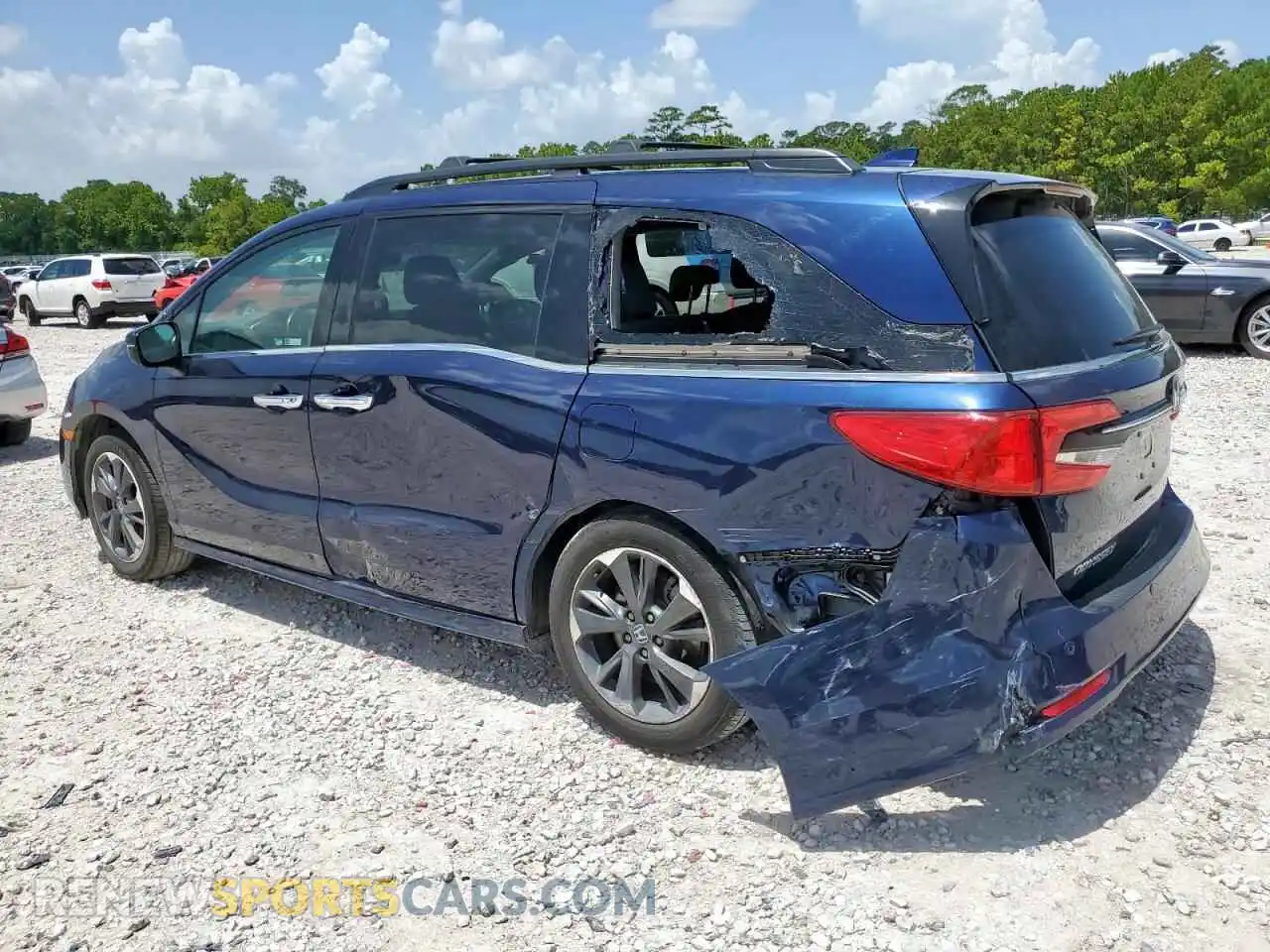 2 Photograph of a damaged car 5FNRL6H91NB011909 HONDA ODYSSEY 2022