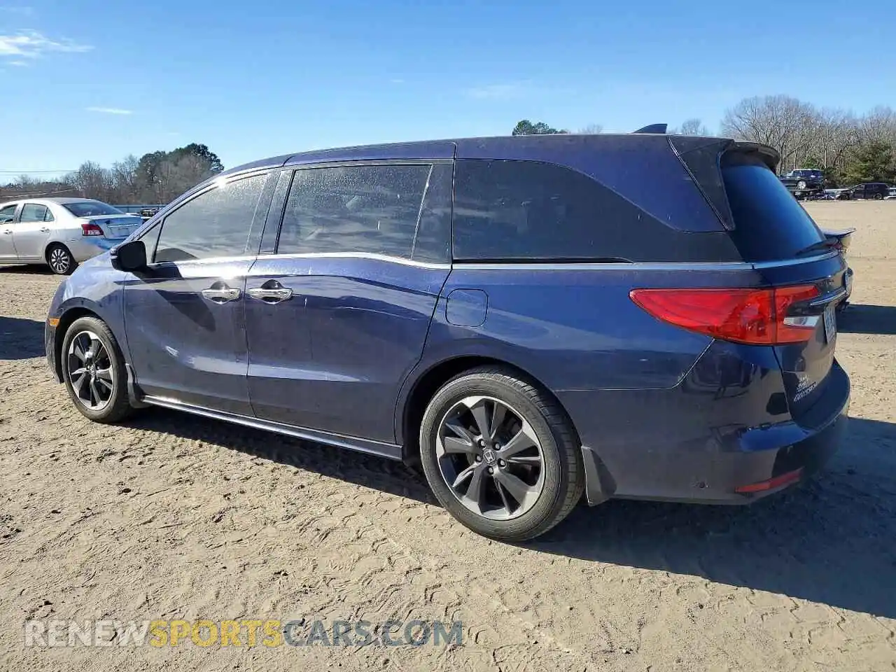 2 Photograph of a damaged car 5FNRL6H95NB007247 HONDA ODYSSEY 2022