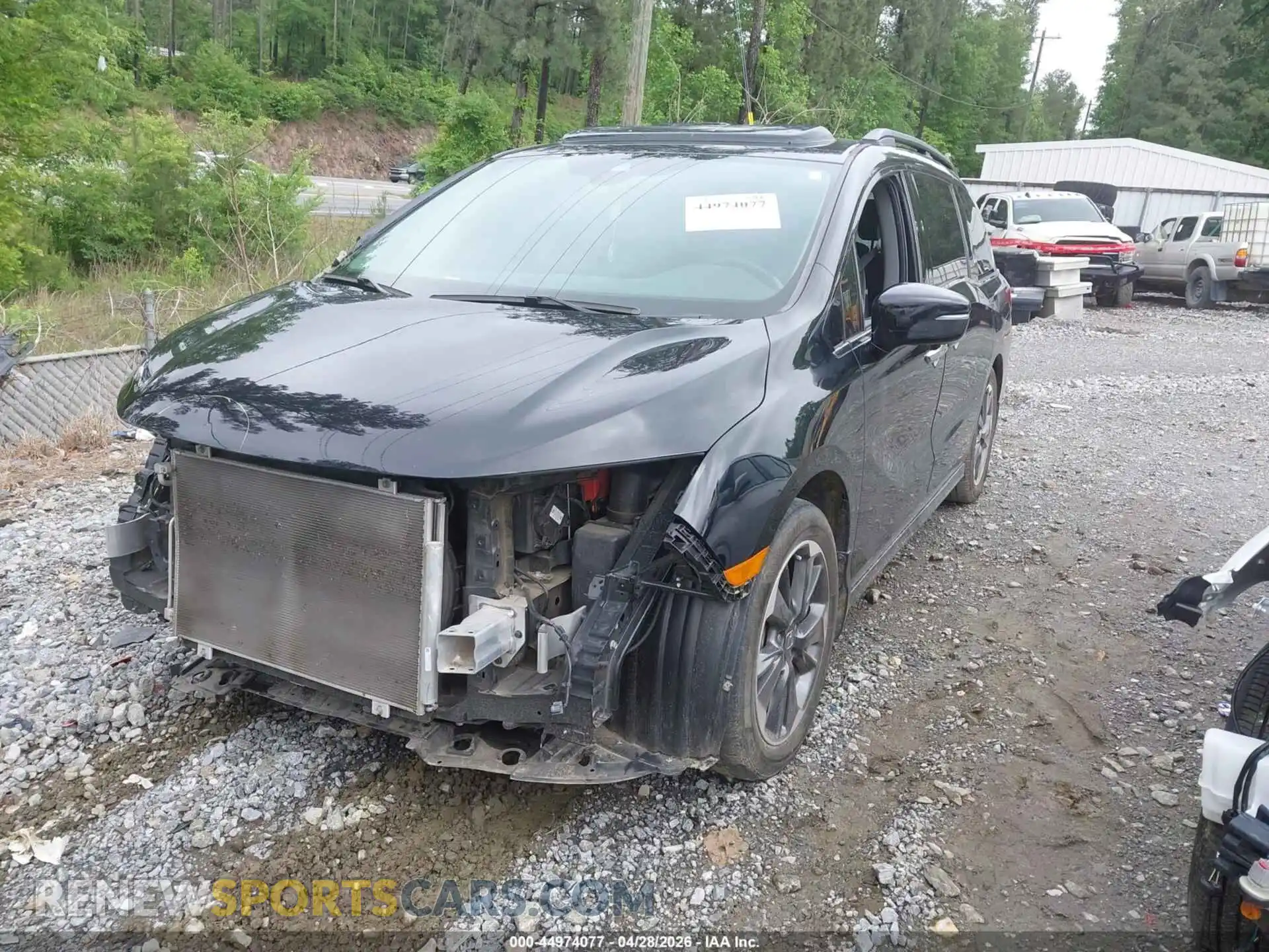 2 Photograph of a damaged car 5FNRL6H96NB002865 HONDA ODYSSEY 2022