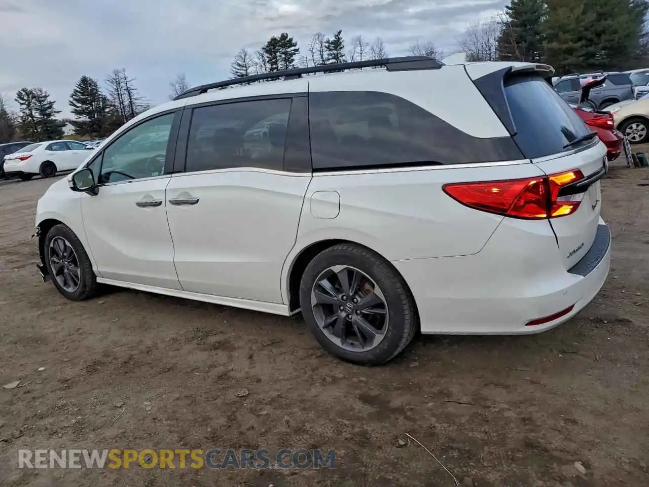 2 Photograph of a damaged car 5FNRL6H96NB047269 HONDA ODYSSEY 2022