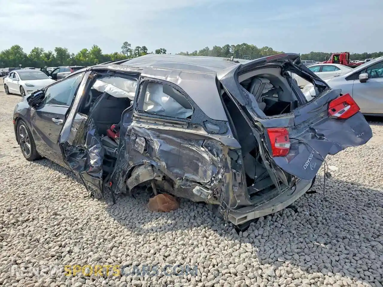 2 fotografías del automóvil dañado 5FNRL6H96NB060278 HONDA ODYSSEY 2022