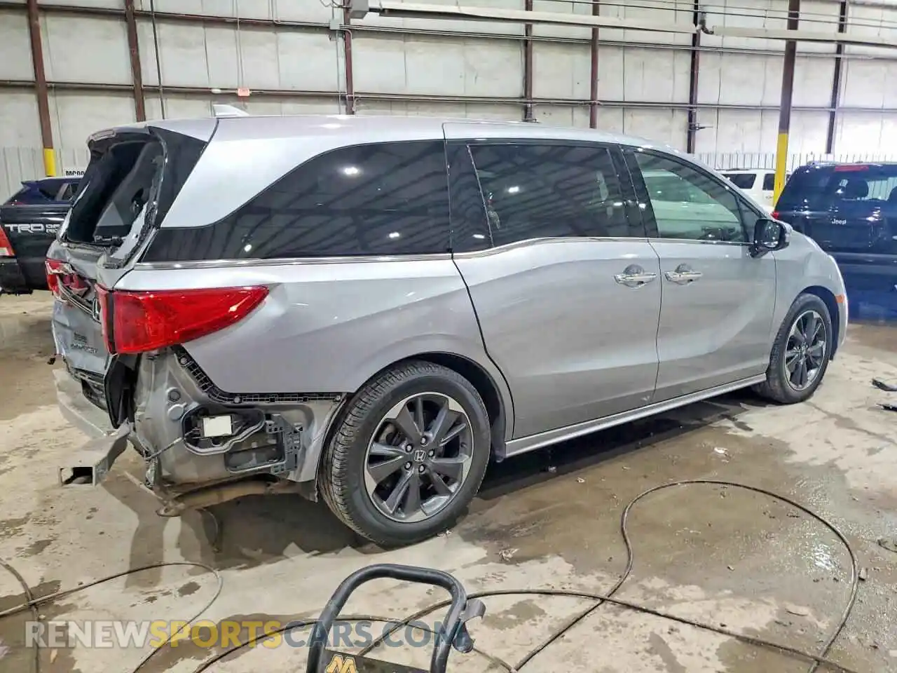 3 Фотография поврежденного автомобиля 5FNRL6H99NB003802 HONDA ODYSSEY 2022