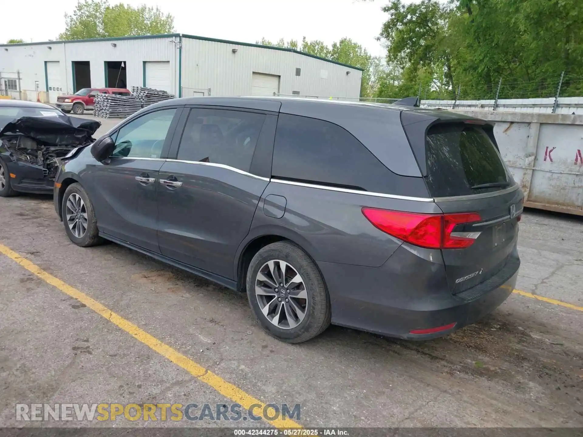 3 Photograph of a damaged car 5FNRL6H60PB024336 HONDA ODYSSEY 2023