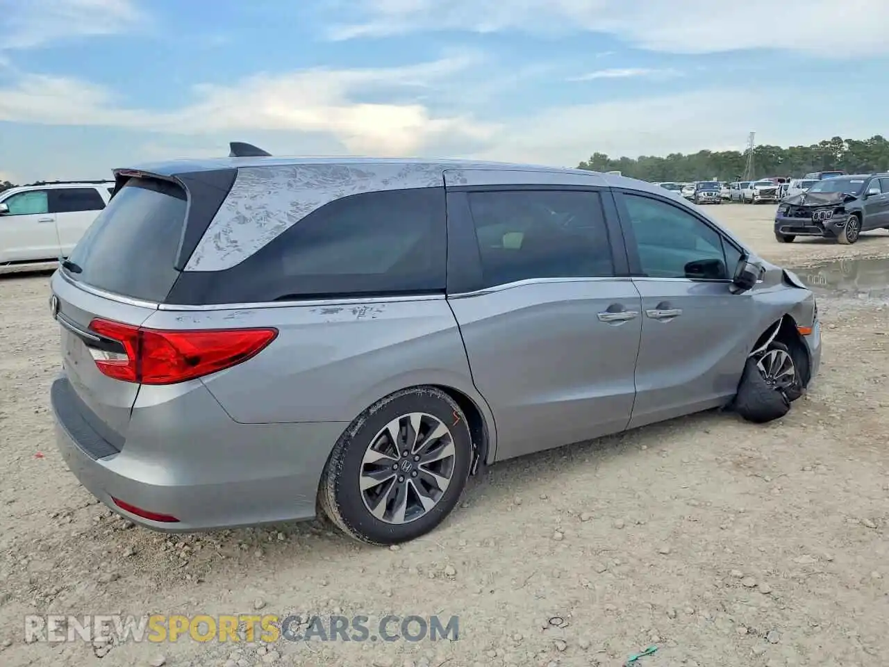 3 Photograph of a damaged car 5FNRL6H60PB033019 HONDA ODYSSEY 2023