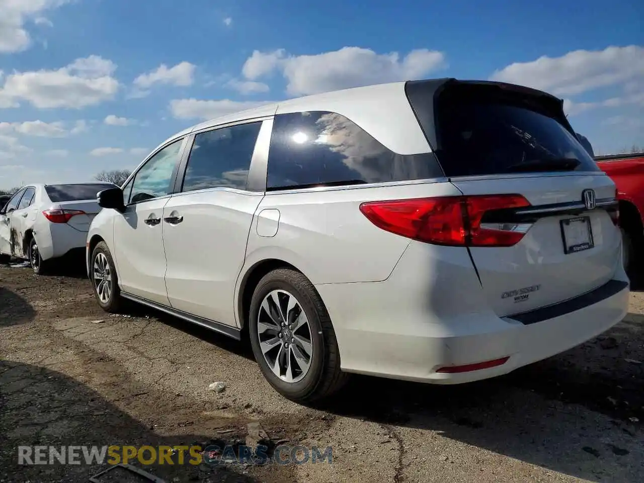 2 Photograph of a damaged car 5FNRL6H62PB050792 HONDA ODYSSEY 2023